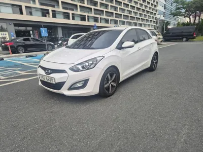 Hyundai i30 2014, 98500 км, за 6200000 KRW - фото 1