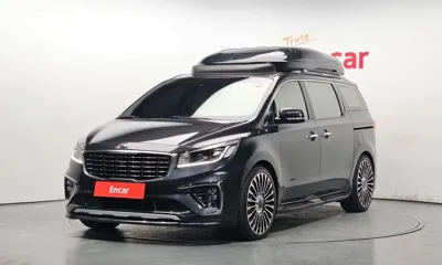 Kia Canival · 2019 год