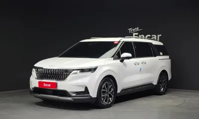 Kia Canival · 2023 год