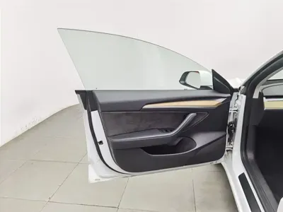 Tesla Model 3 2021, 89900 км, за 103800 CNY - фото 8