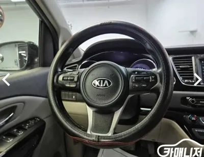 Kia Canival 2016, 314351 км, за 5300000 KRW - фото 9