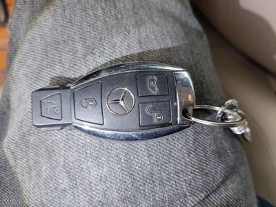 Mercedes-Benz V-Class 2021, 103800 км, за 218411.51 CNY - фото 9