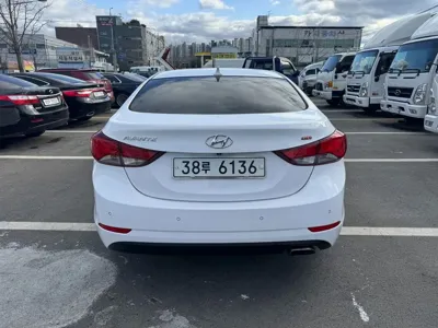 Hyundai Avante 2014, 126772 км, за 6300000 KRW