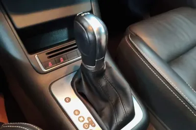 Volkswagen Tiguan 2016, 47600 км, за 82560.61 CNY - фото 16