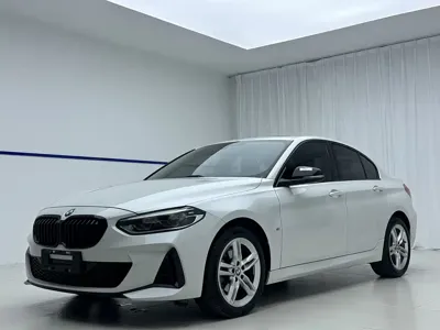 BMW 1 Series · 2022 год