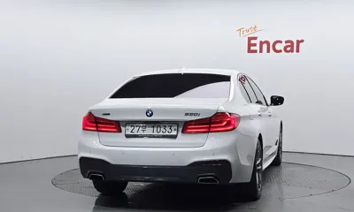 BMW 5-Series 2017, 99564 км, за 22900000 KRW