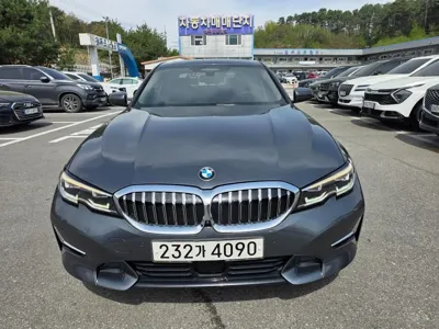 BMW 3-Series 2021, 65418 км, за 31900000 KRW