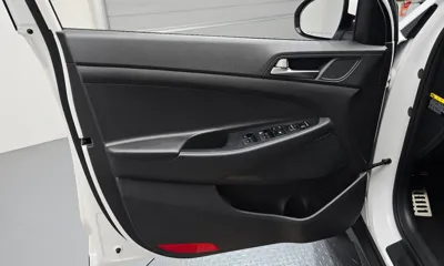 Hyundai Tucson 2018, 48284 км, за 15500000 KRW - фото 24