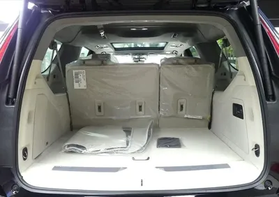Cadillac Escalade 2022, 0 км, за 135000000 KRW - фото 4