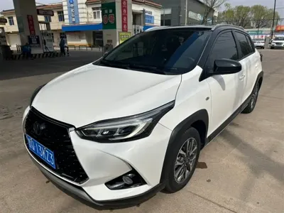 Toyota Yaris L · 2022 год