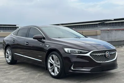 Buick LaCrosse 2022, 43400 км, за 139249.38 CNY