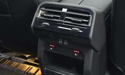 BMW 5-Series 2025, 10370 км, за 66800000 KRW - фото 30
