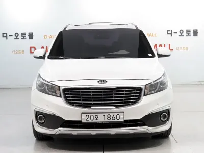 Kia Canival 2016, 180110 км, за 8800000 KRW