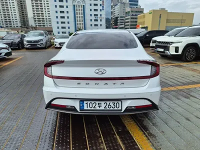 Hyundai Sonata 2022, 75638 км, за 12000000 KRW - фото 4