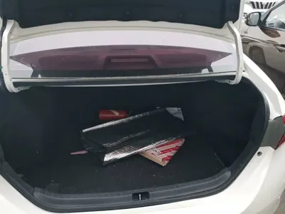 Toyota Corolla 2018, 74100 км, за 39800 CNY - фото 19