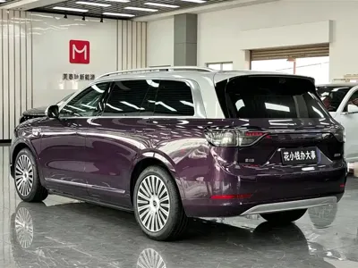 AITO 问界 AITO M9 2026, 5200 км, за 458000 CNY