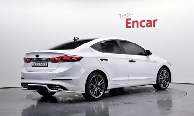 Hyundai Avante 2018, 96698 км, за 8500000 KRW