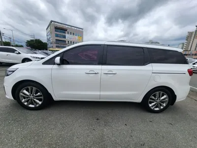 Kia Canival 2016, 199354 км, за 7500000 KRW - фото 17
