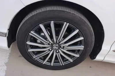 Honda Elysion 2022, 29800 км, за 203184.5 CNY - фото 8