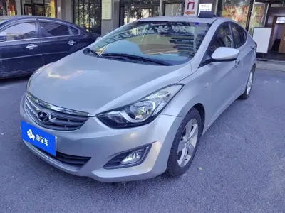 Hyundai Elantra Langdong · 2013 год
