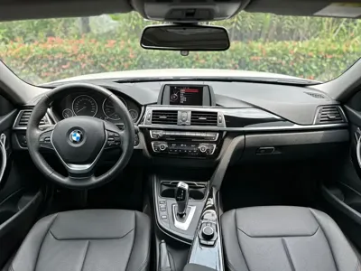 BMW 3 Series 2017, 84000 км, за 79800 CNY - фото 18