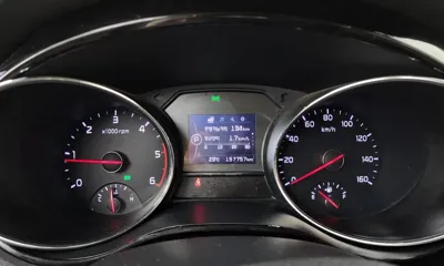 Kia Canival 2016, 157757 км, за 8500000 KRW - фото 8