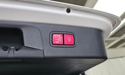 Mercedes-Benz GLC-Class 2021, 56039 км, за 37000000 KRW - фото 32