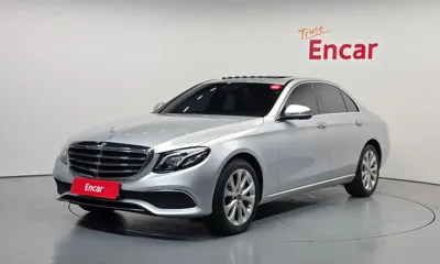 Mercedes-Benz E-Class · 2018 год