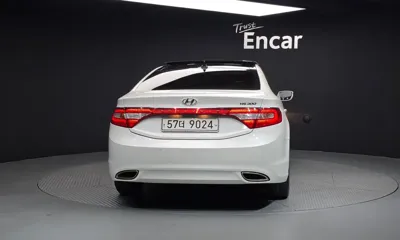 Hyundai Grandeur 2011, 169990 км, за 4000000 KRW