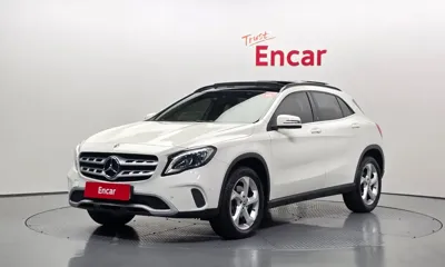 Mercedes-Benz GLA-Class · 2018 год