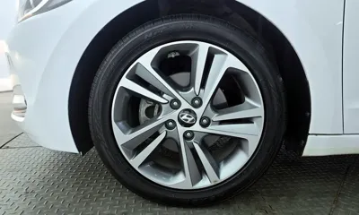 Hyundai Avante 2018, 69971 км, за 11000000 KRW - фото 5