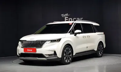 Kia Canival · 2023 год
