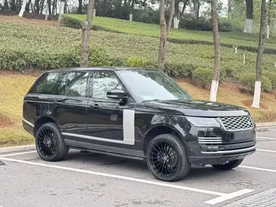 Land Rover Range Rover 2015, 90000 км, за 279800 CNY