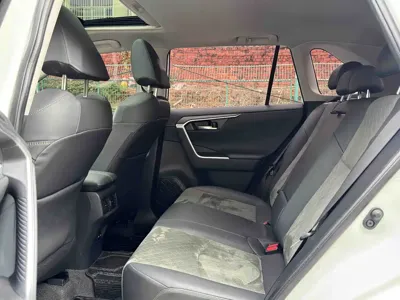 Toyota RAV4 2023, 43000 км, за 109800 CNY - фото 7