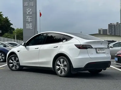 Tesla Model Y 2022, 78000 км, за 162000 CNY - фото 8