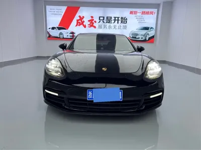 Porsche Panamera 2019, 88000 км, за 282800 CNY