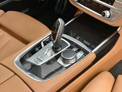 BMW 7 Series 2018, 60000 км, за 208000 CNY - фото 11