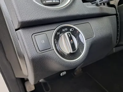 Mercedes-Benz C-Class 2014, 128108 км, за 6900000 KRW - фото 10
