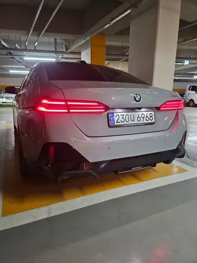 BMW 5-Series 2024, 9100 км, за 36930000 KRW