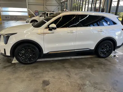 Kia Sorento 2025, 15800 км, за 48000000 KRW