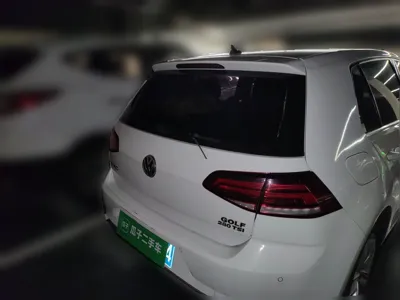 Volkswagen Golf 2019, 89800 км, за 58791.62 CNY - фото 5