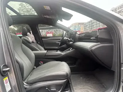 BYD Qin L 2025, 50000 км, за 90000 CNY - фото 9