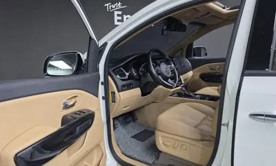 Kia Canival 2018, 187471 км, за 9900000 KRW - фото 12