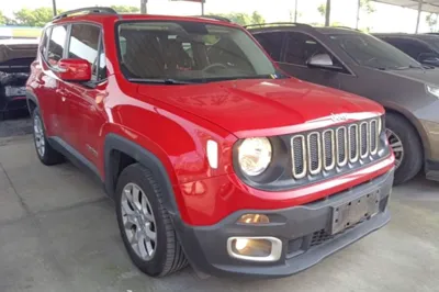 Jeep Renegade 2016, 61400 км, за 42219.13 CNY