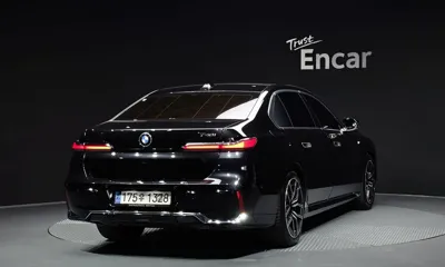 BMW 7-Series 2023, 82920 км, за 99500000 KRW