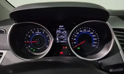 Hyundai Avante 2016, 39342 км, за 9200000 KRW - фото 8