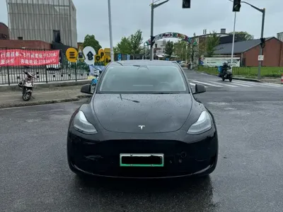 Tesla Model Y 2022, 80000 км, за 104500 CNY - фото 2