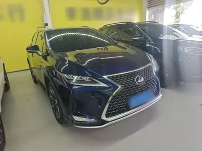 Lexus RX 2021, 102700 км, за 199600 CNY