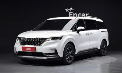 Kia Canival · 2023 год