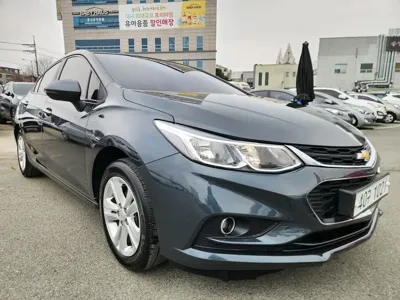 ChevroletGMDaewoo Cruze 2017, 112116 км, за 5990000 KRW